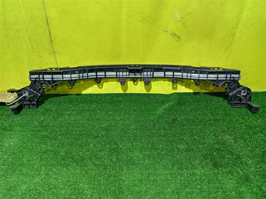 MERСEDES BENZ C-Class (W205) 2013 для Кронштейн радиатора