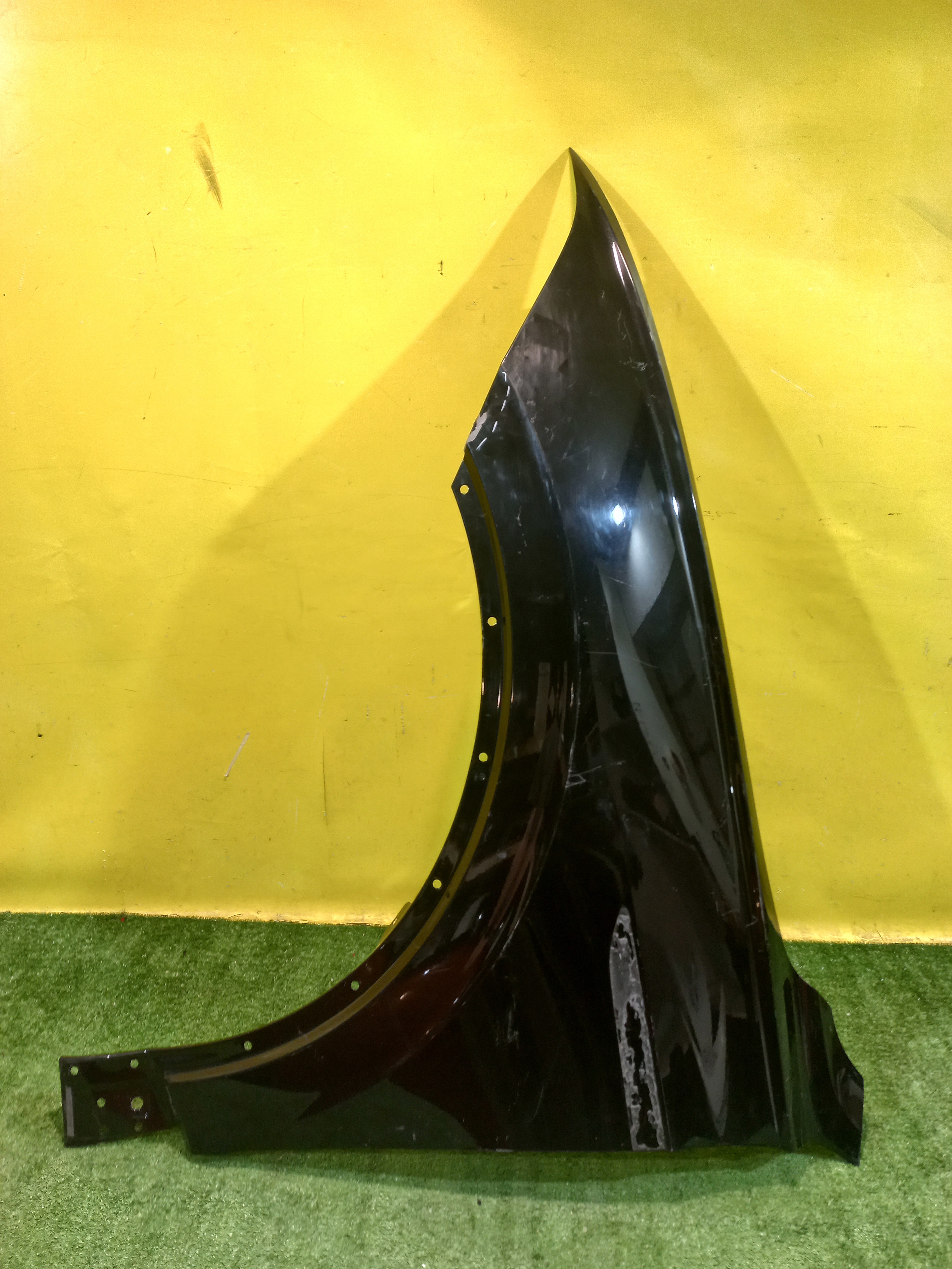 Volkswagen  Touareg CR 2018 для Крыло переднее левое