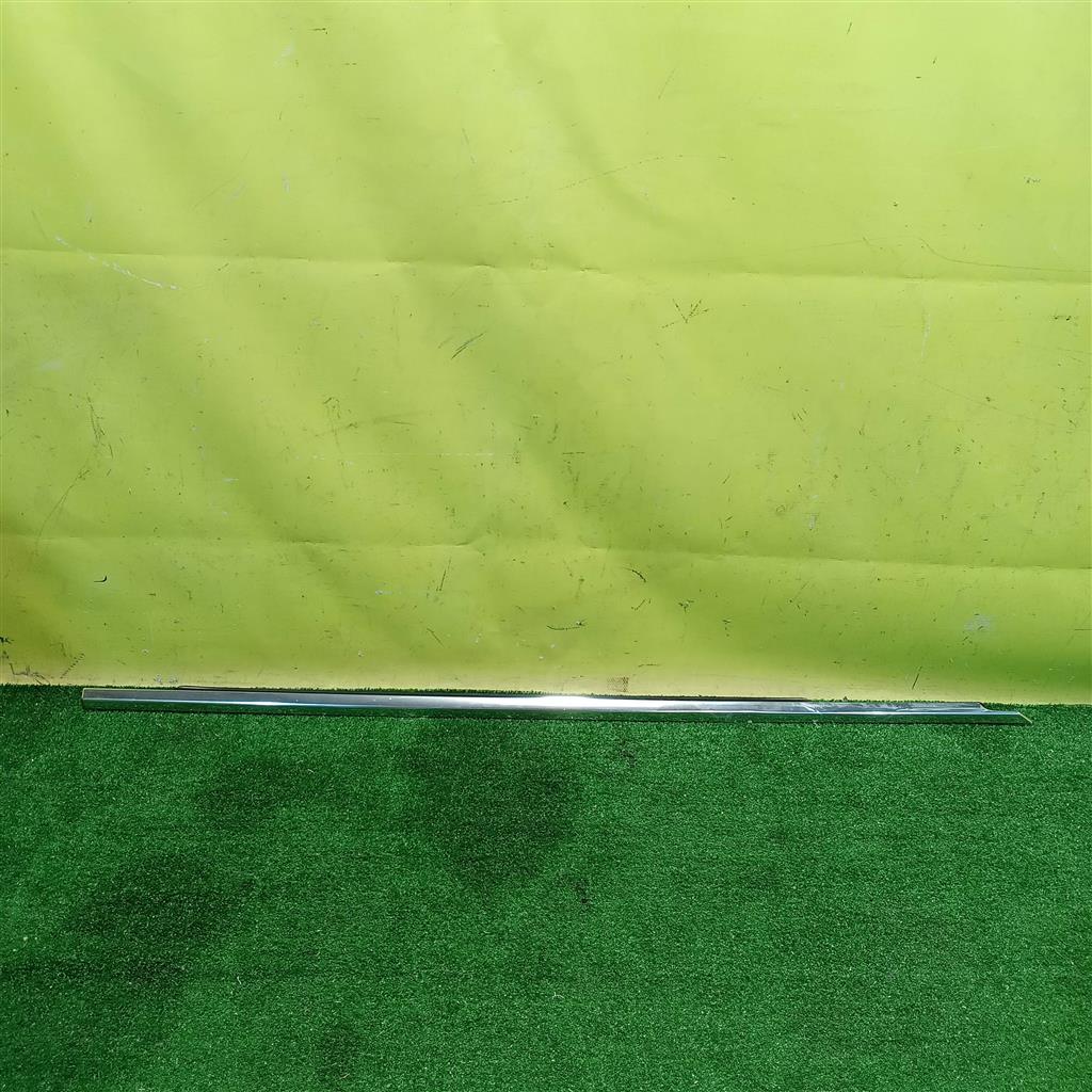 Jaguar F-Pace 2015 для Накладка стекла переднего правого