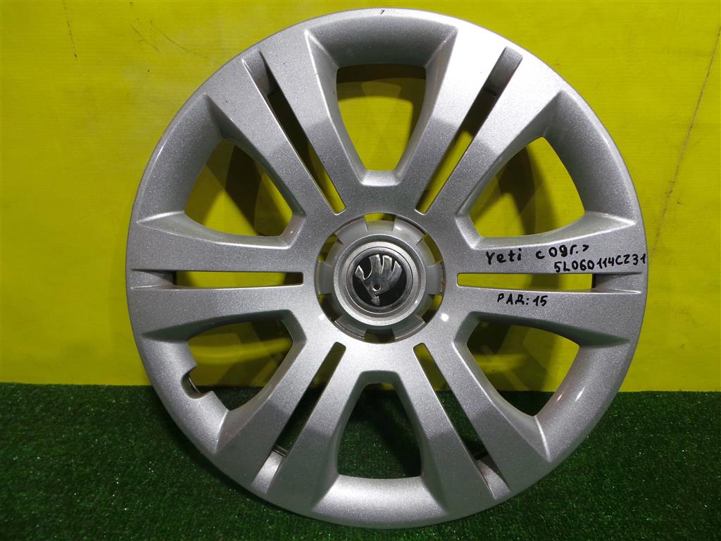 Skoda  Yeti 2009 для Колпак декоративный