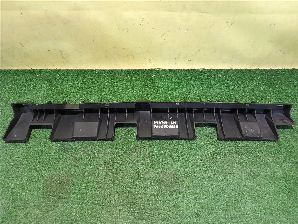 Renault Duster 2010 для Кронштейн крепления накладки порога левого