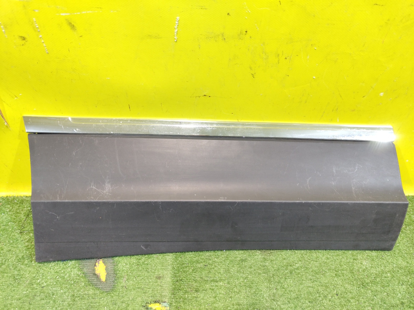 Volkswagen  Tiguan Mk2 2016 для Накладка двери задней правой