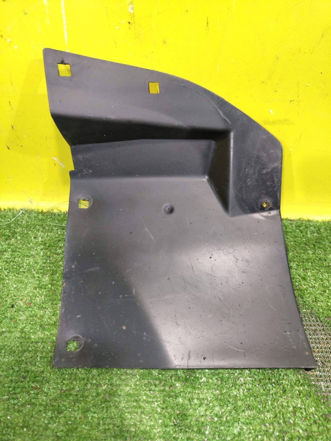 Lada Vesta 2015- для Пыльник заднего бампера