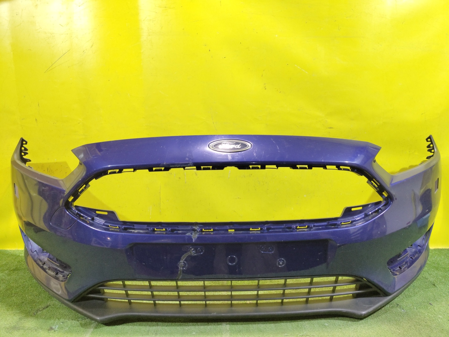 Ford Focus III 2014 для Бампер передний