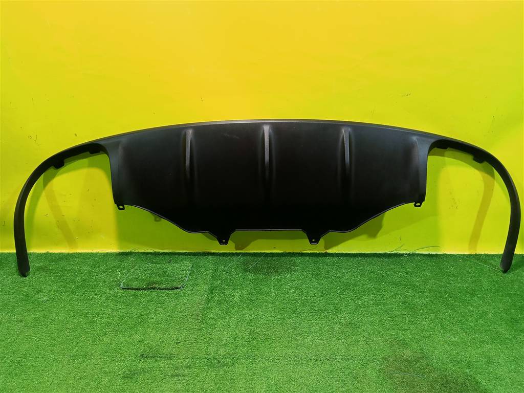 Porsche  Macan 95B 2018 для Юбка заднего бампера