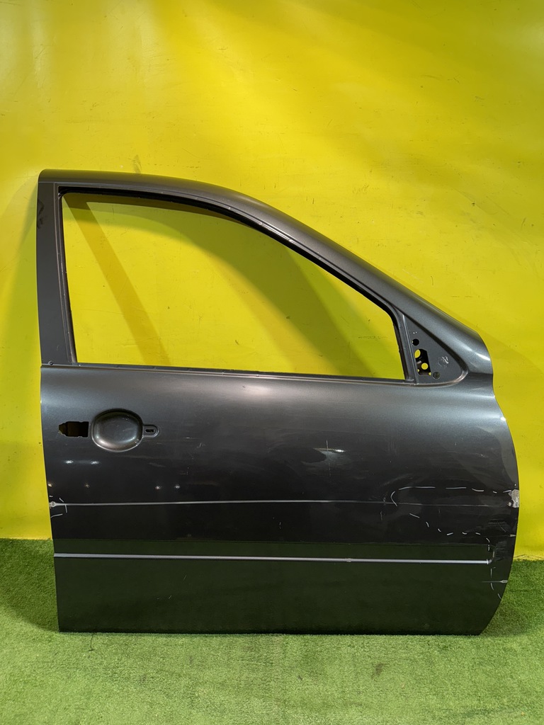 Lada Granta 2011- для Дверь передняя правая