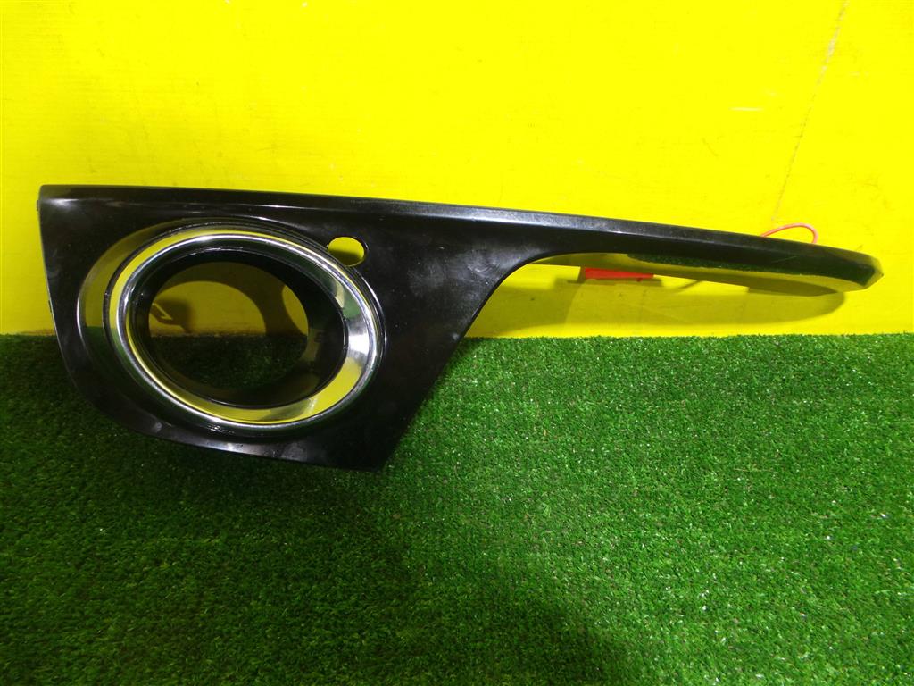 Audi Q5 (8R) 2012 для Решетка в бампер левая