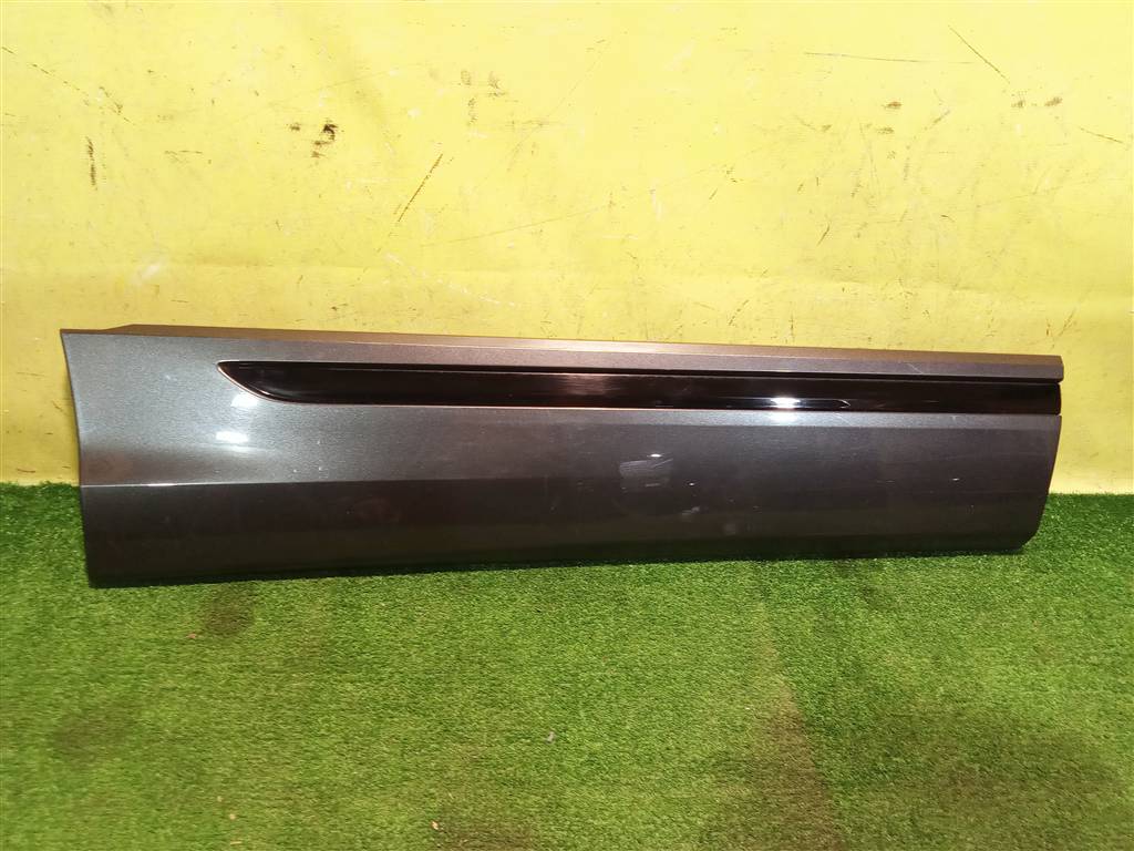 Audi Q8 2019 для Накладка двери задней правой