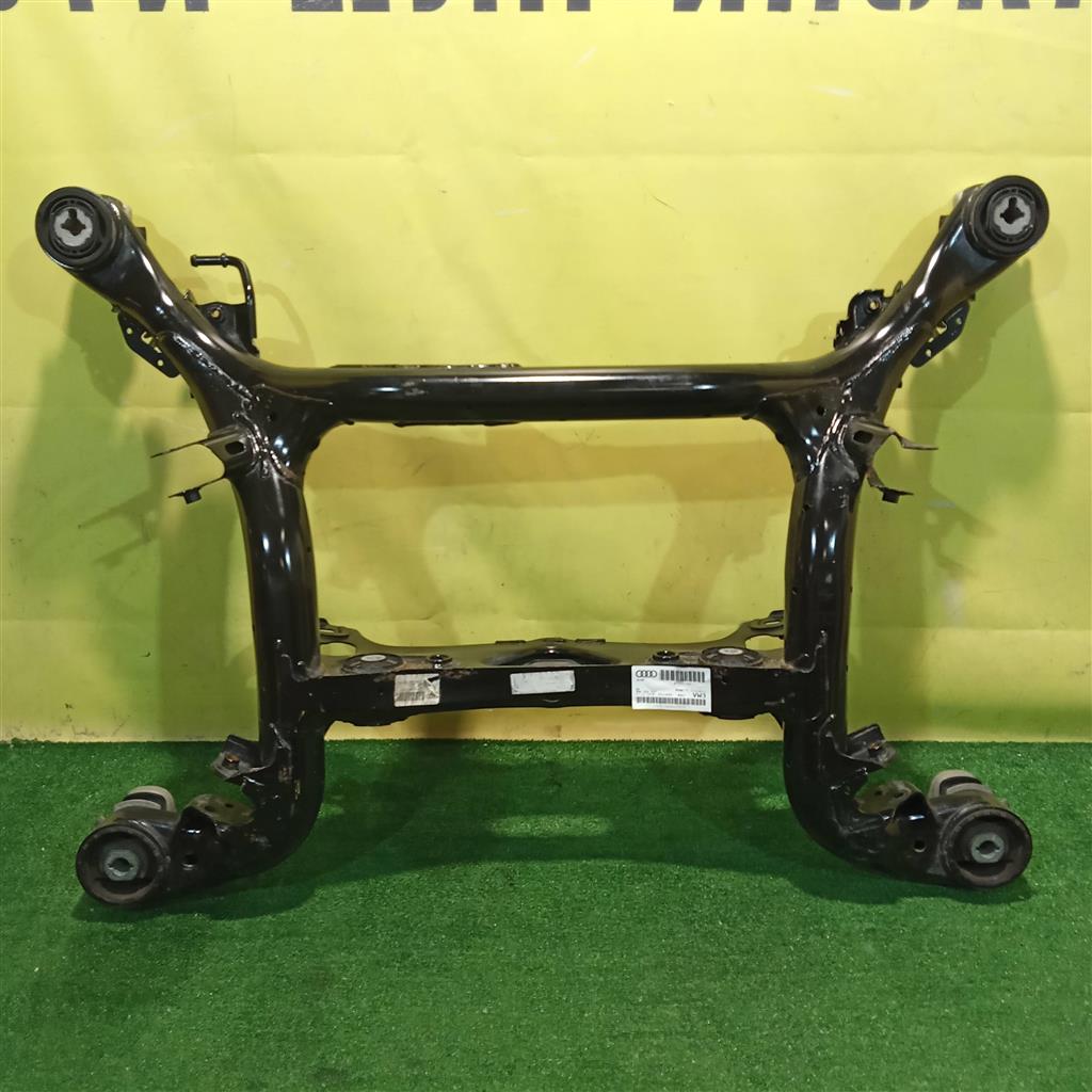 Audi Q7 (4M) 2015 для Подрамник задний