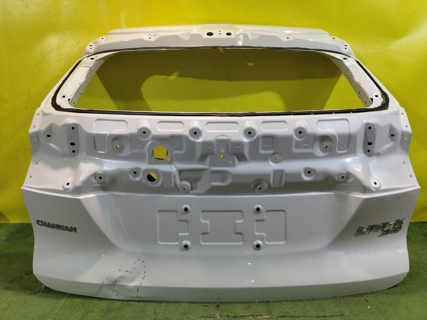 Changan UNI-K 2020 для Дверь багажника