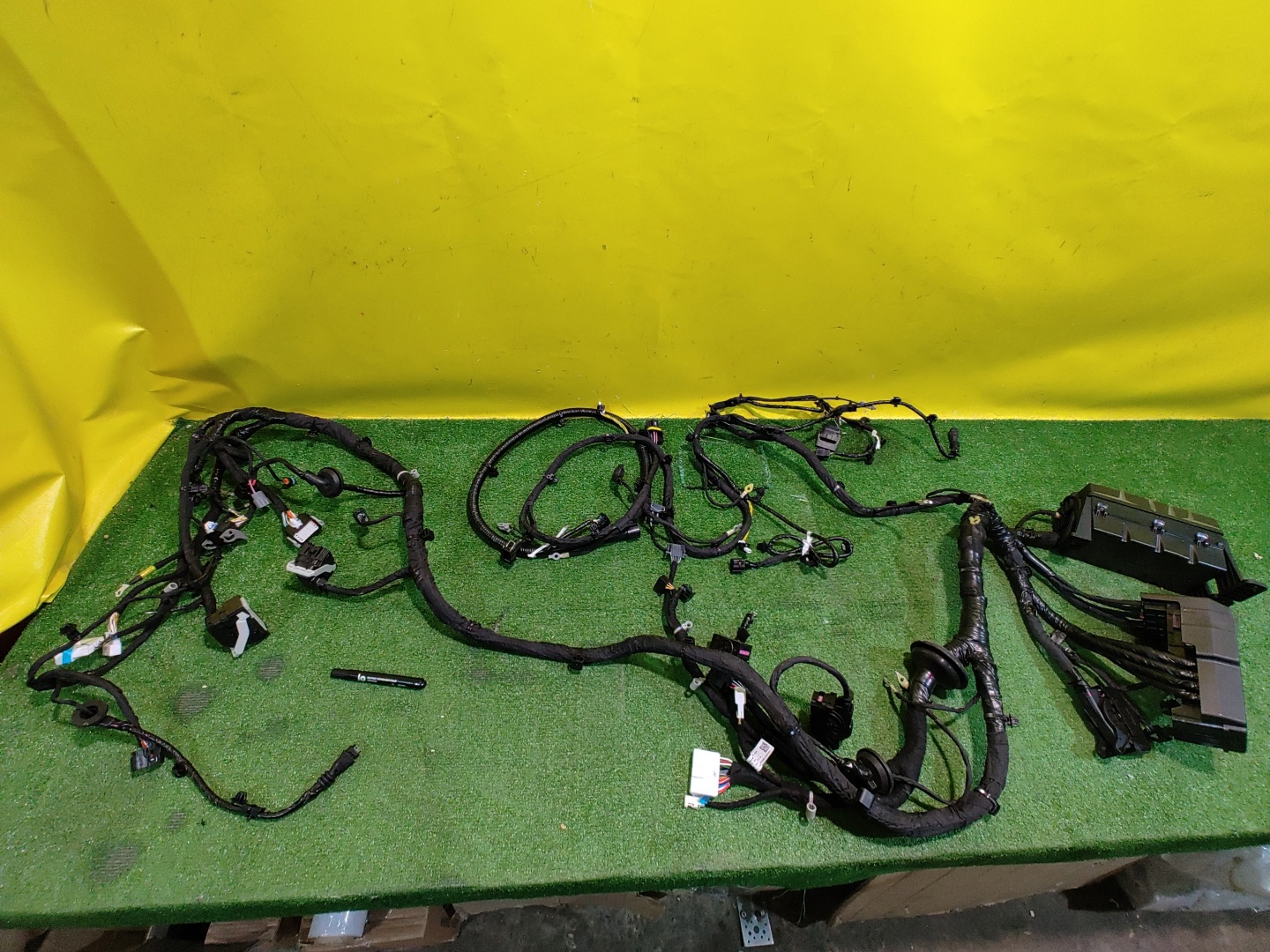 Tank 500 2021 для Проводка (коса)