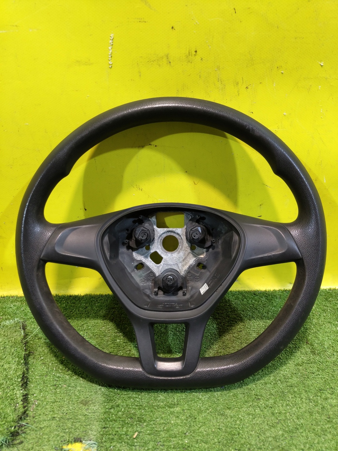 Volkswagen  Polo (Sed RUS) 2011 для Рулевое колесо для AIR BAG (без AIR BAG)