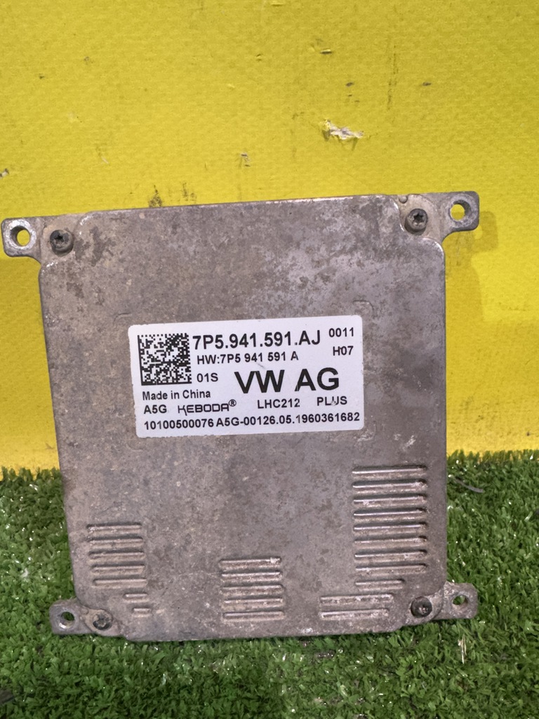 Skoda  Karoq  2017 для Блок управления LED фарой