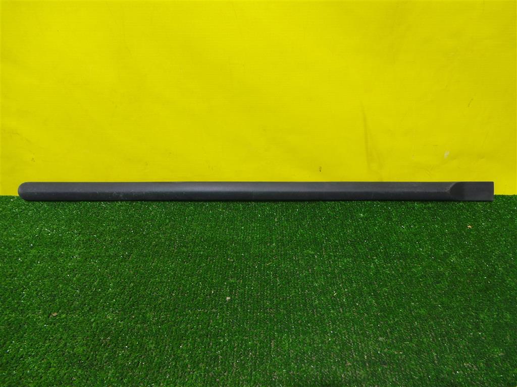 Renault Logan 2005  для Накладка двери задней правой