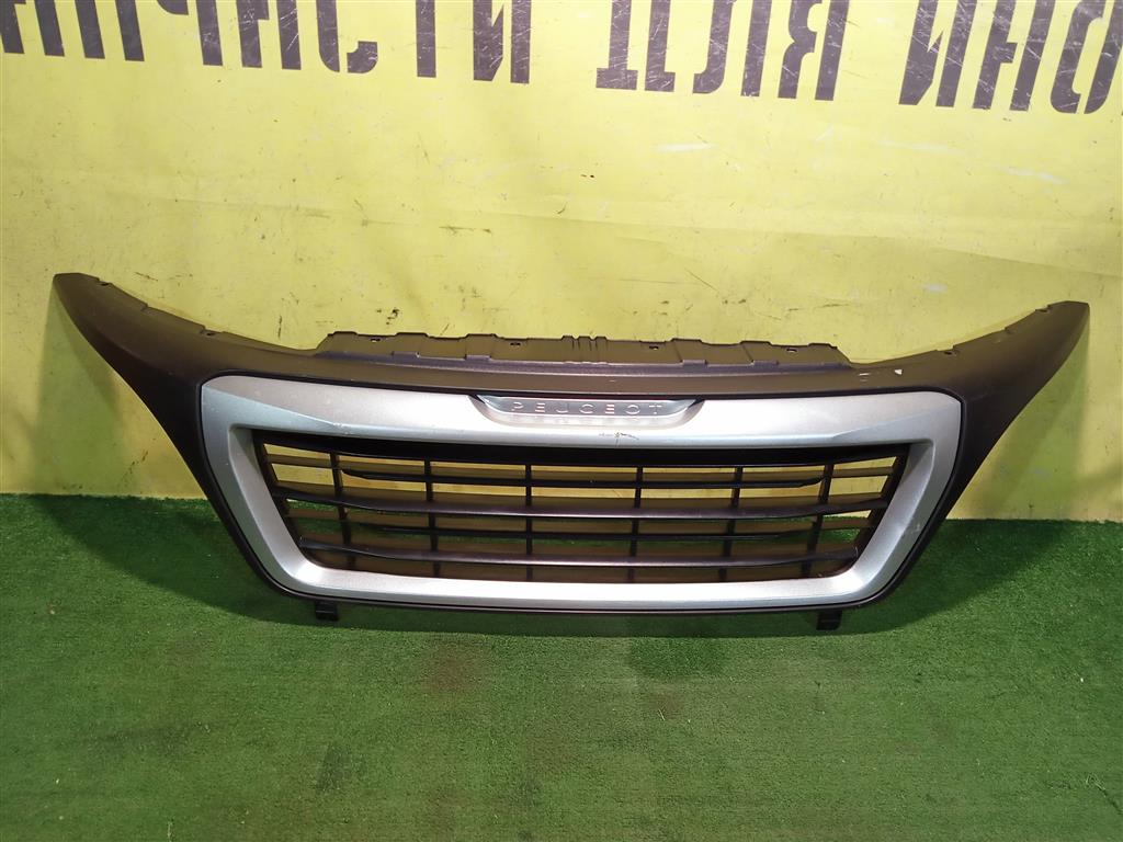 Peugeot Boxer 2014 для Решетка радиатора