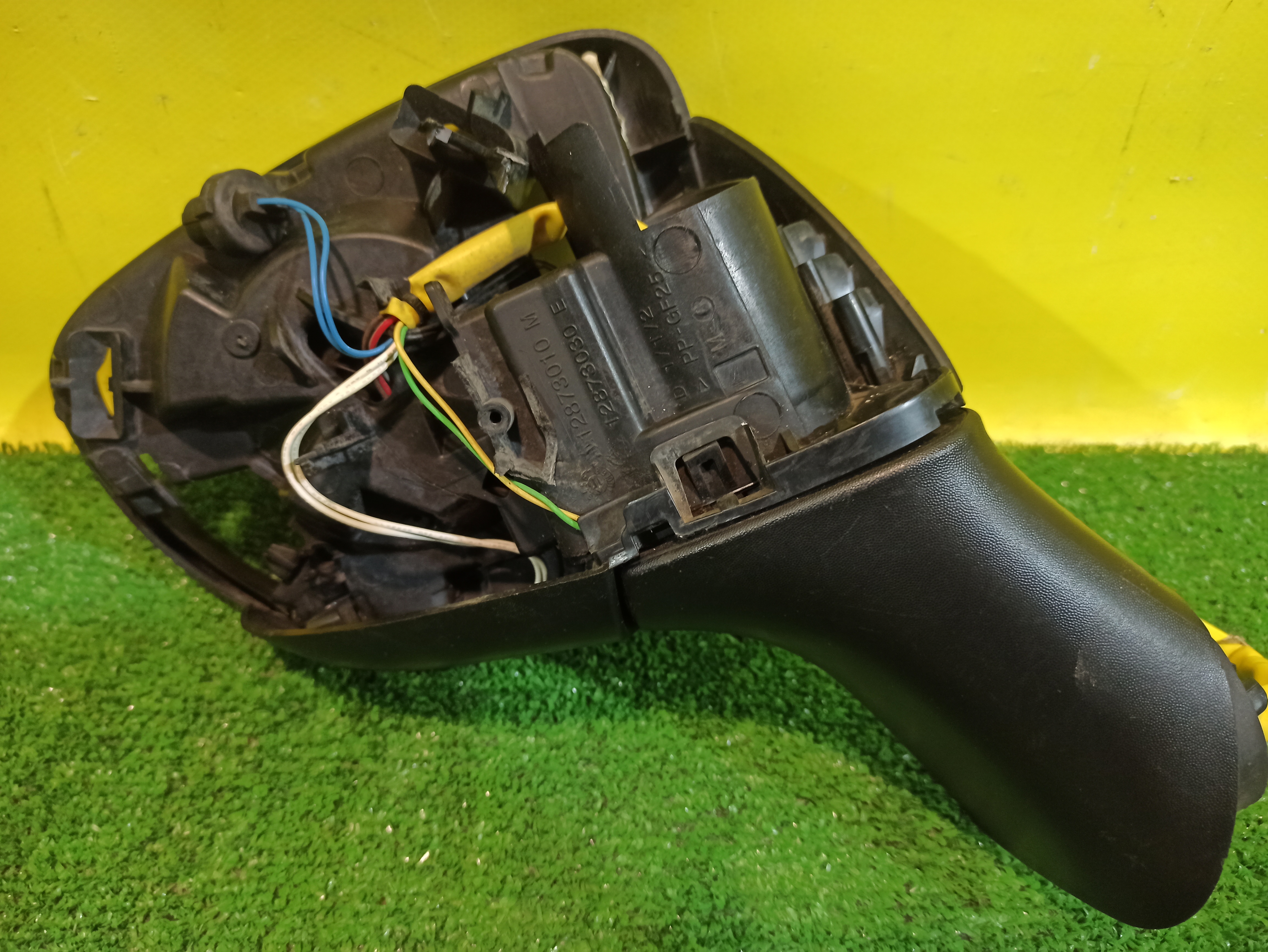 Renault Kaptur 2016  для Зеркало правое электрическое