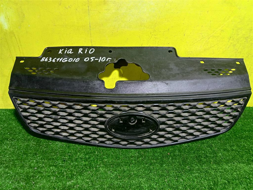 Kia RIO 2 JB 2005 для Решетка радиатора
