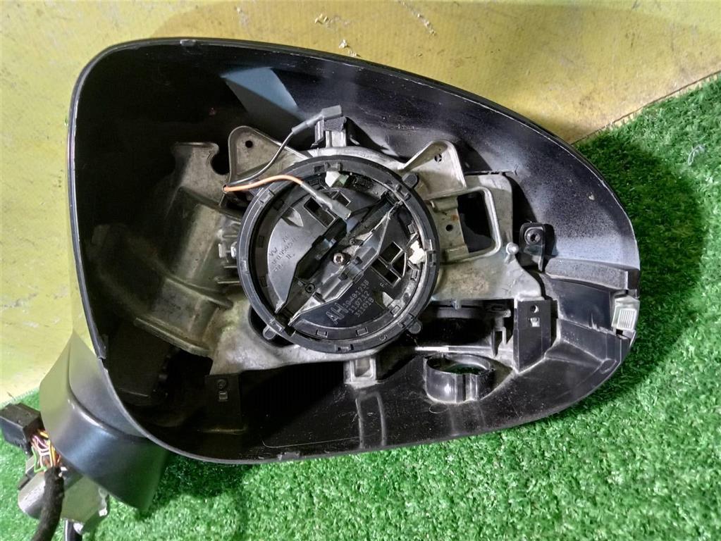 Volkswagen  Touareg NF 2010 для Зеркало правое электрическое