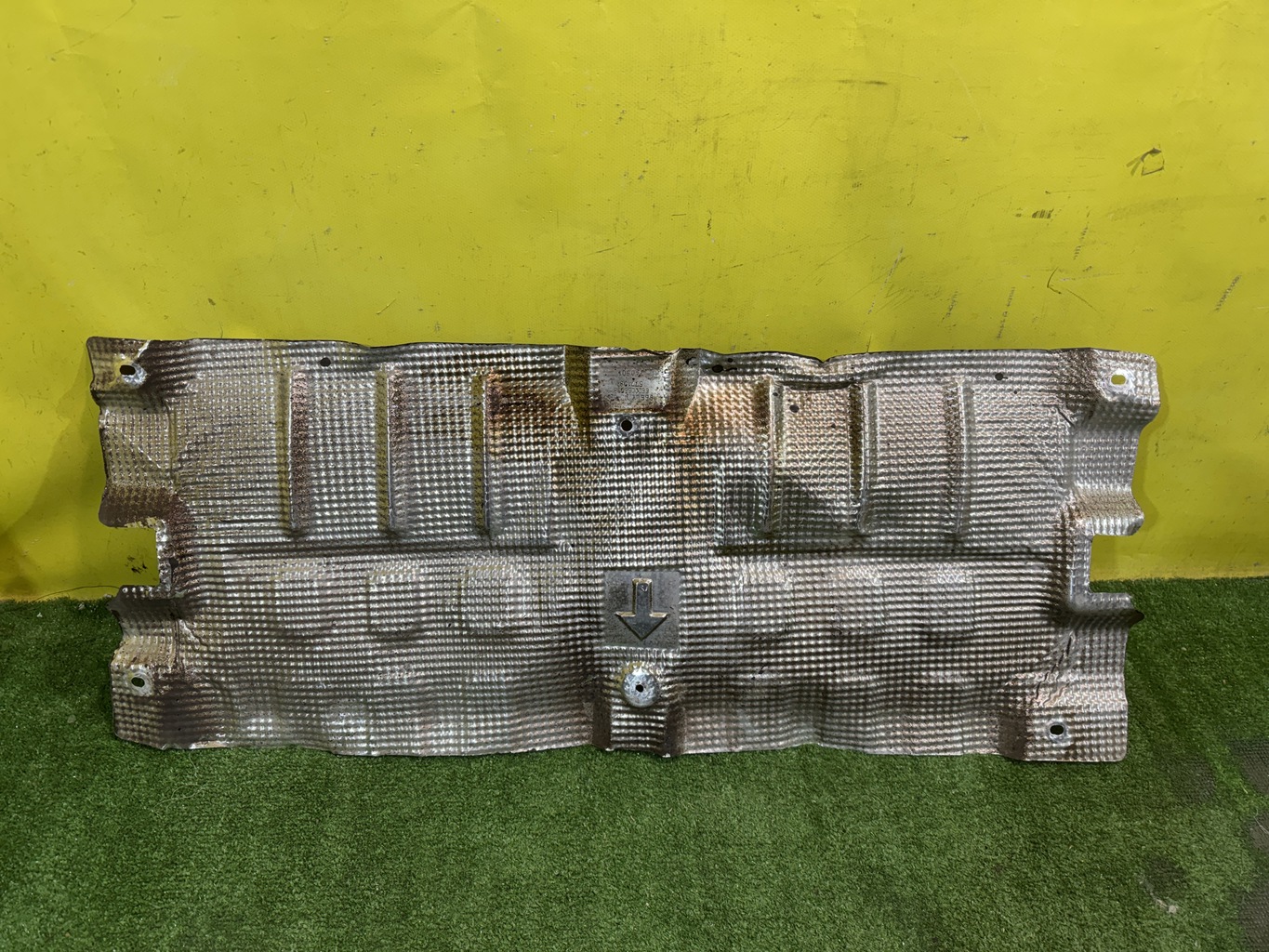 Geely  Atlas Pro 2019 для Экран тепловой