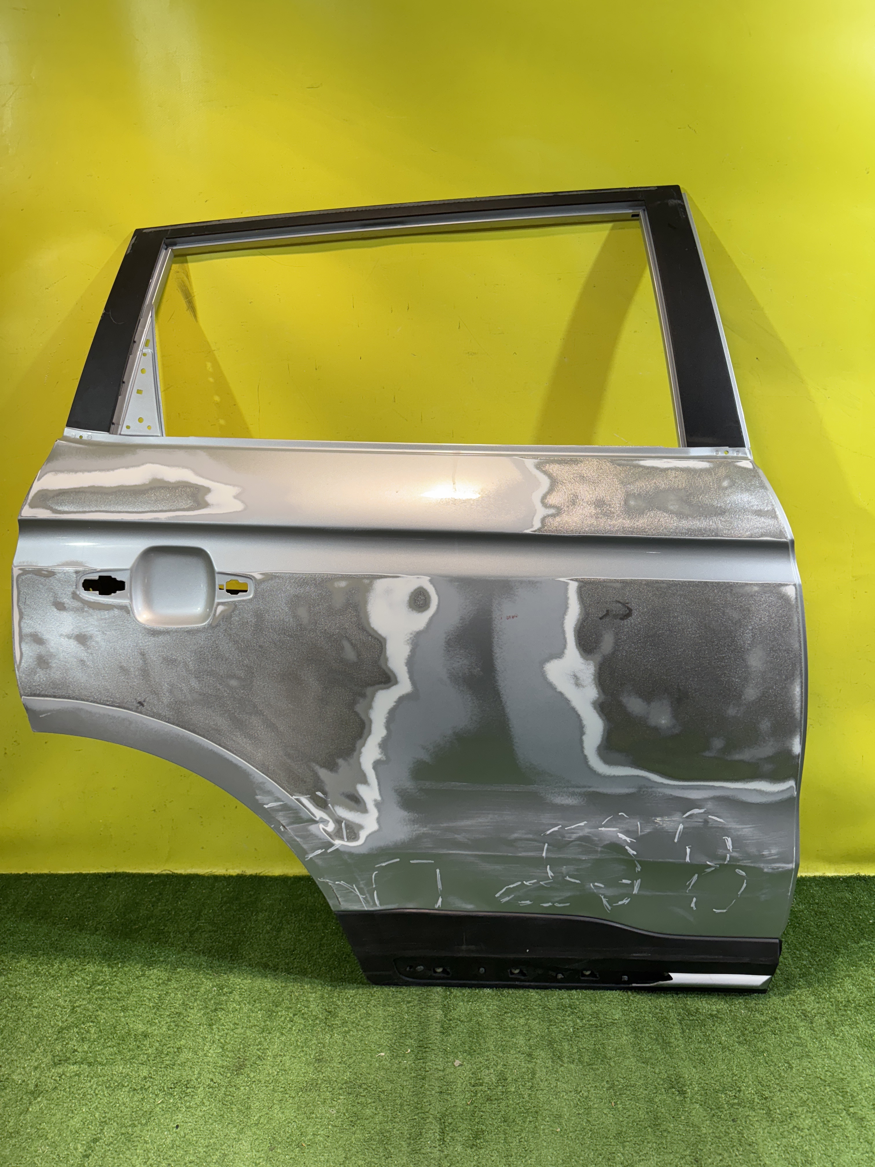 Geely  Atlas 2016  для Дверь задняя правая