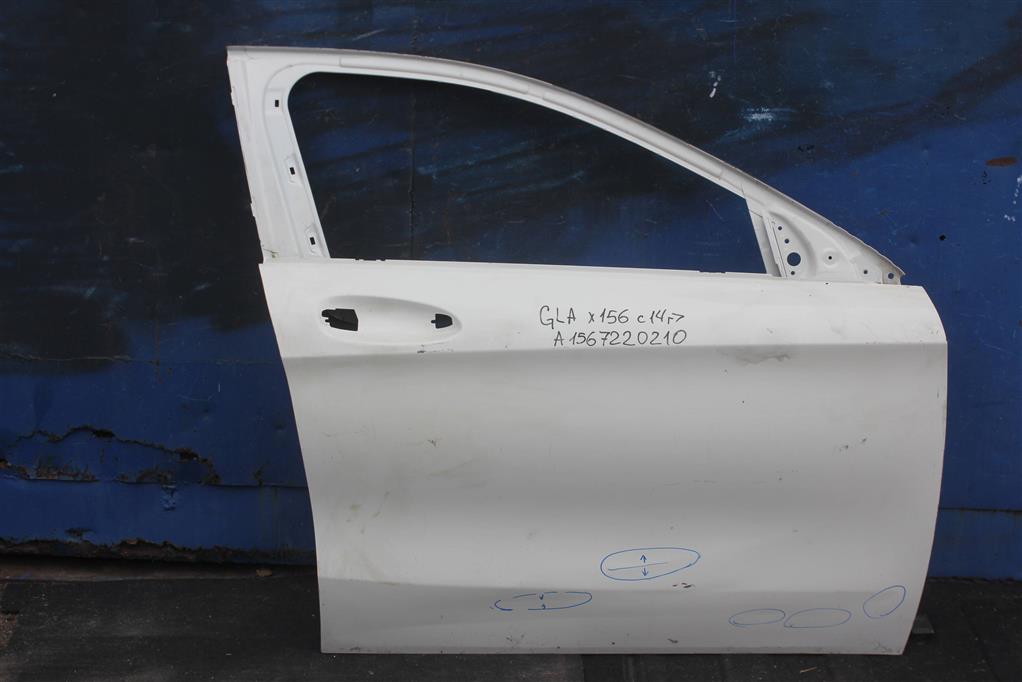 MERСEDES BENZ GLA-Class (X156) 2013 для Дверь передняя правая