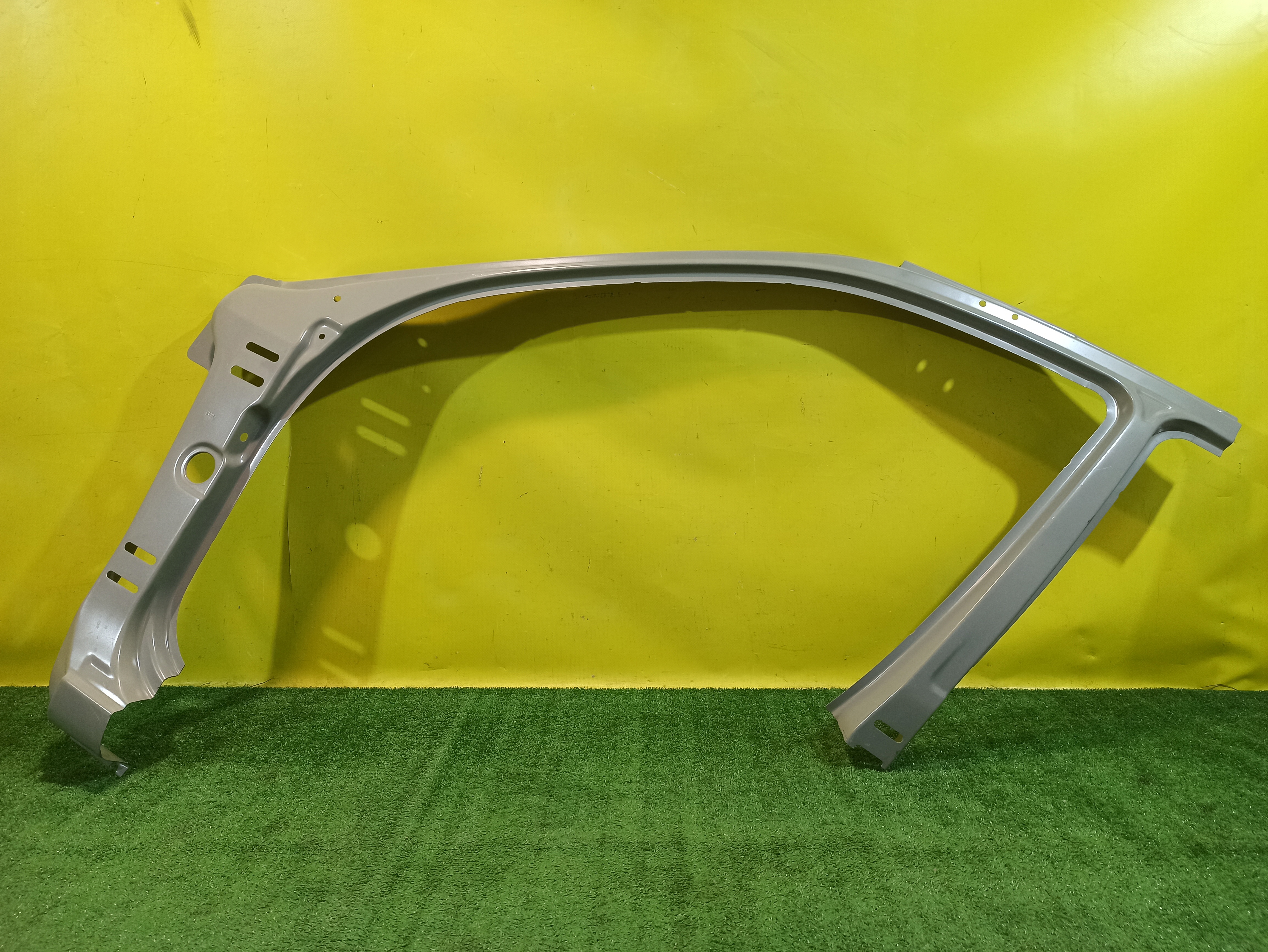 Lada Granta 2011- для Боковина кузова левая