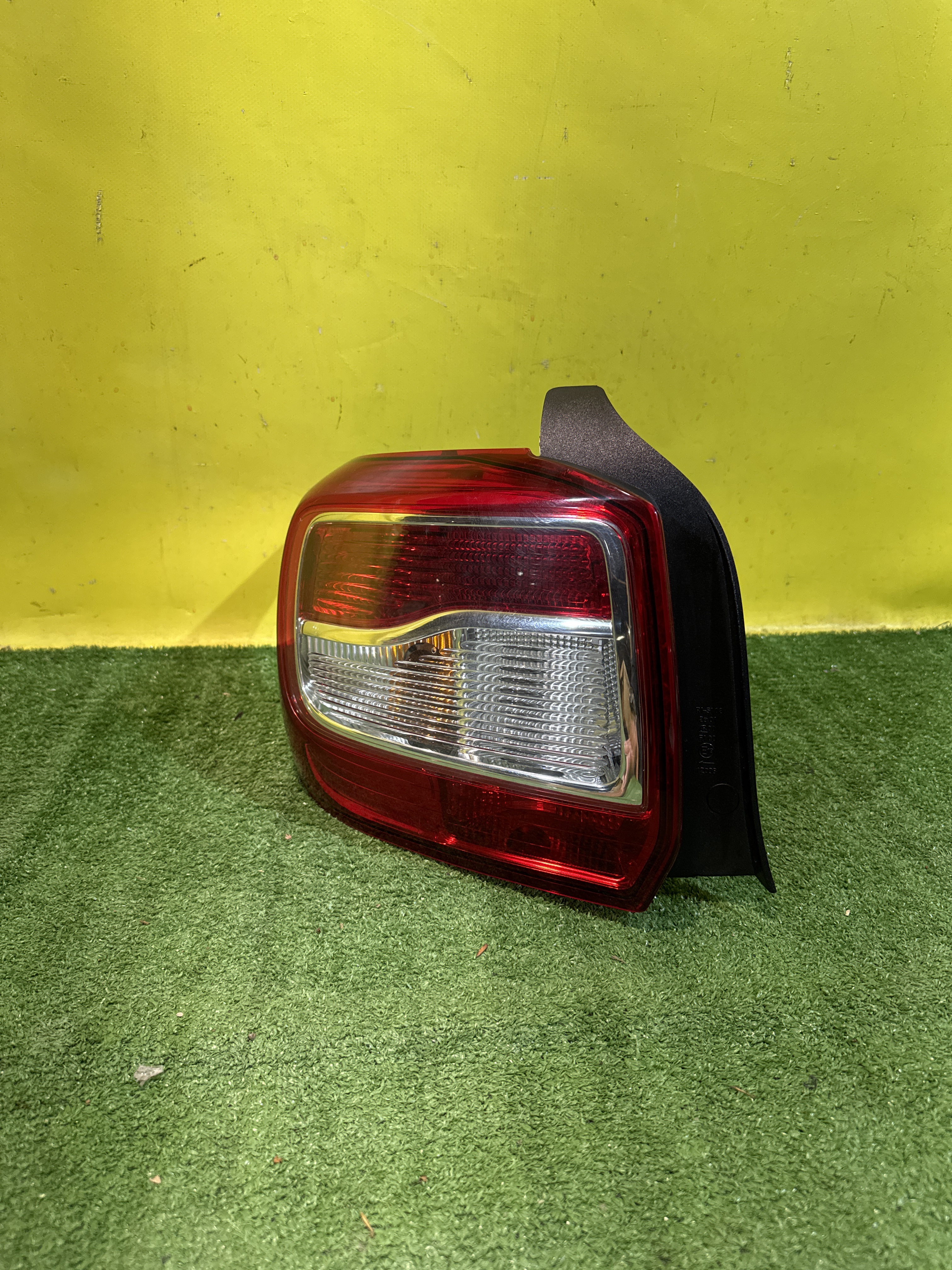 Renault Logan II 2014 для Фонарь задний левый