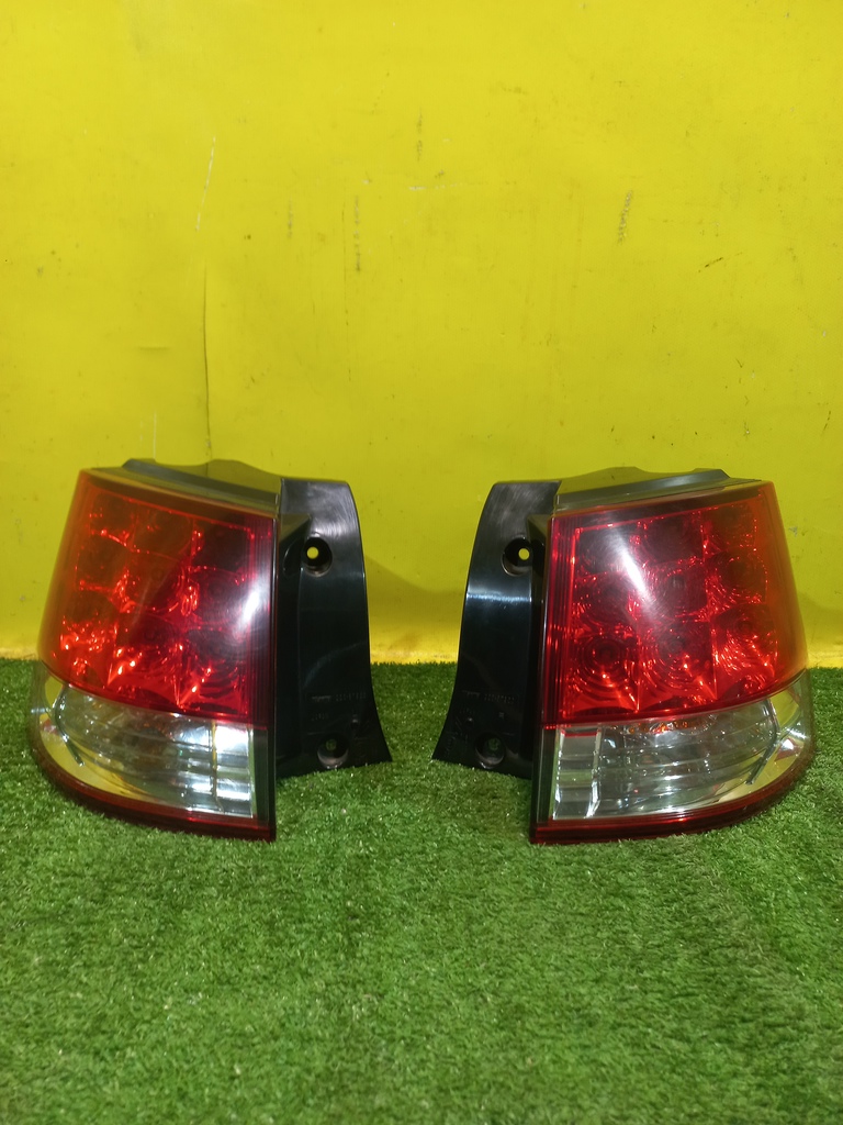 Citroen C-Crosser 2008 для Фонарь задний наружный левый