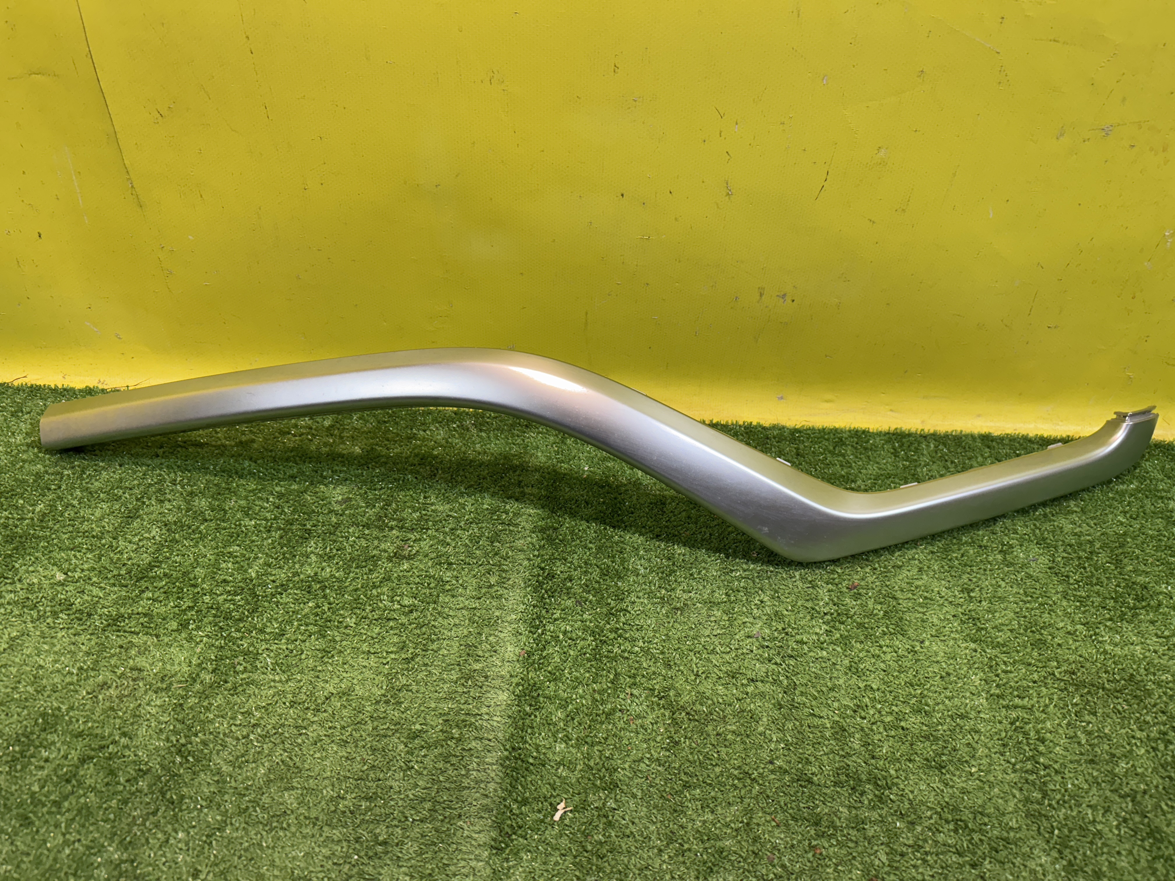 Geely  Atlas 2016  для Молдинг переднего бампера