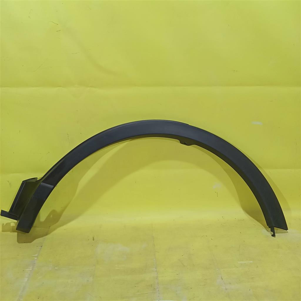 Toyota RAV4 2015 для Арка заднего крыла левая