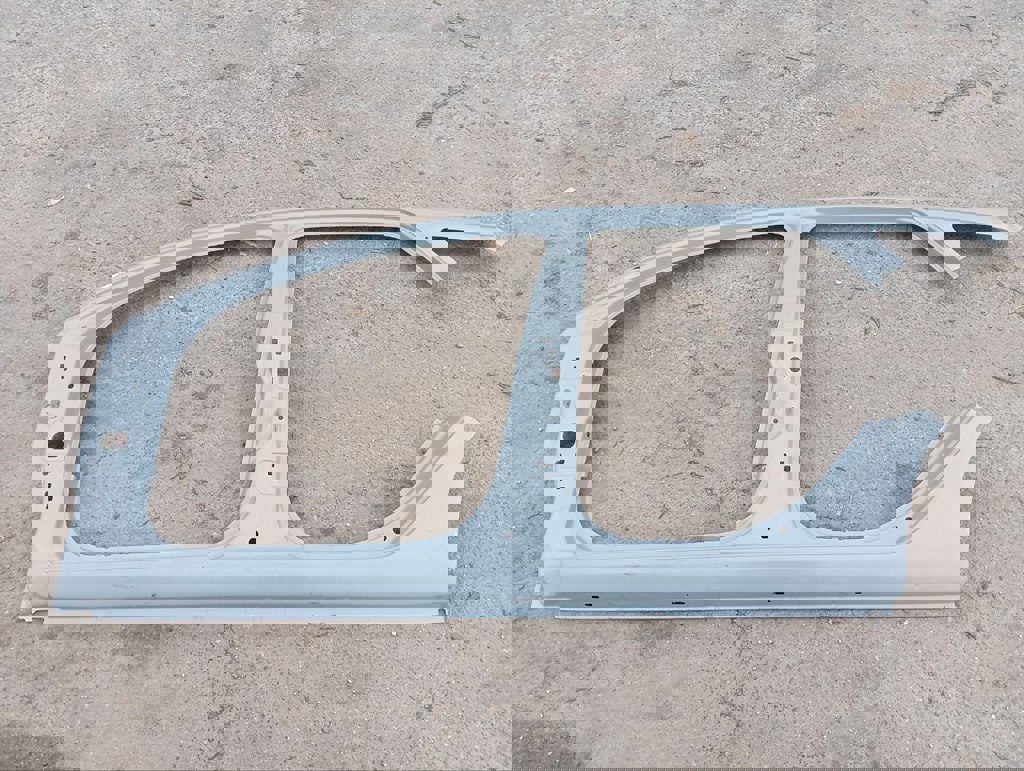 Lada Vesta 2017- для Боковина кузова левая