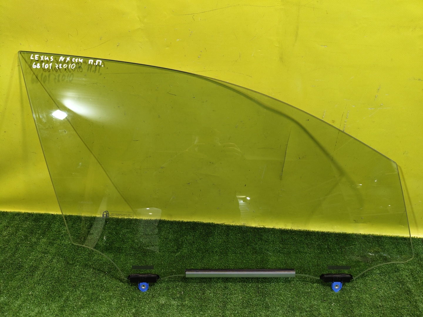 Lexus NX 2014 для Стекло двери передней правой