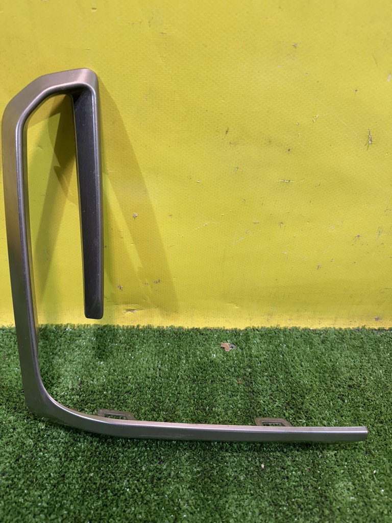 BMW X5 G05 2018 для Накладка противотуманной фары