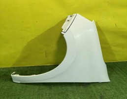 Крыло переднее левое для Lada Granta FL 2018-  запчасти бу