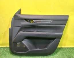 Обшивка двери передней правой для Mazda CX-5 KF 2017  запчасти бу