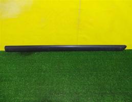 Накладка двери передней правой для Peugeot 3008 2010  запчасти бу