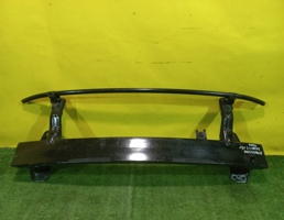 Усилитель переднего бампера для Hyundai Solaris 2017  запчасти бу