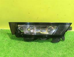 Фара противотуманная правая для Skoda Rapid 2017  запчасти бу