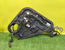 Стеклоподъемник электр. задний правый для Kia Sportage 4 QL 2016  запчасти бу