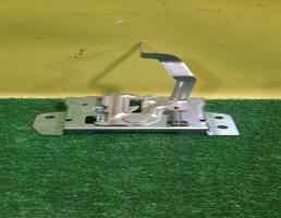 Замок капота для Mitsubishi Outlander (GF) 2012  запчасти бу