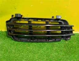 Решетка в бампер правая для Land Rover Range Rover 4 L405 2012  запчасти бу