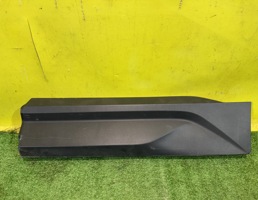 Накладка двери задней левой для Geely Coolray SX11 2018  запчасти бу