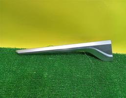 Накладка двери передней правой для Kia Sorento MQ4  2020  запчасти бу