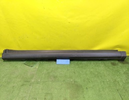 Накладка порога правая для Haval (Хавал) M6 2021  запчасти бу