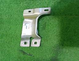 Кронштейн усилителя переднего бампера правый для BMW 7 G11/G12 2015  запчасти бу