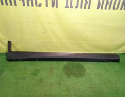 Накладка порога правая для Geely Atlas 2016  запчасти бу