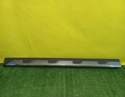 Накладка двери передней правой для BMW X3 G01 2017  запчасти бу