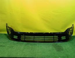 Решетка в бампер центральная для Kia Sorento MQ4  2020  запчасти бу