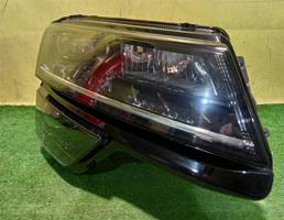 Фара правая для Skoda Karoq  2017  запчасти бу