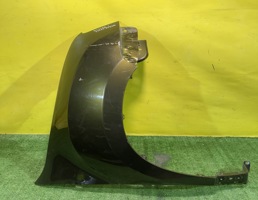 Крыло переднее правое для Renault Duster 2010  запчасти бу